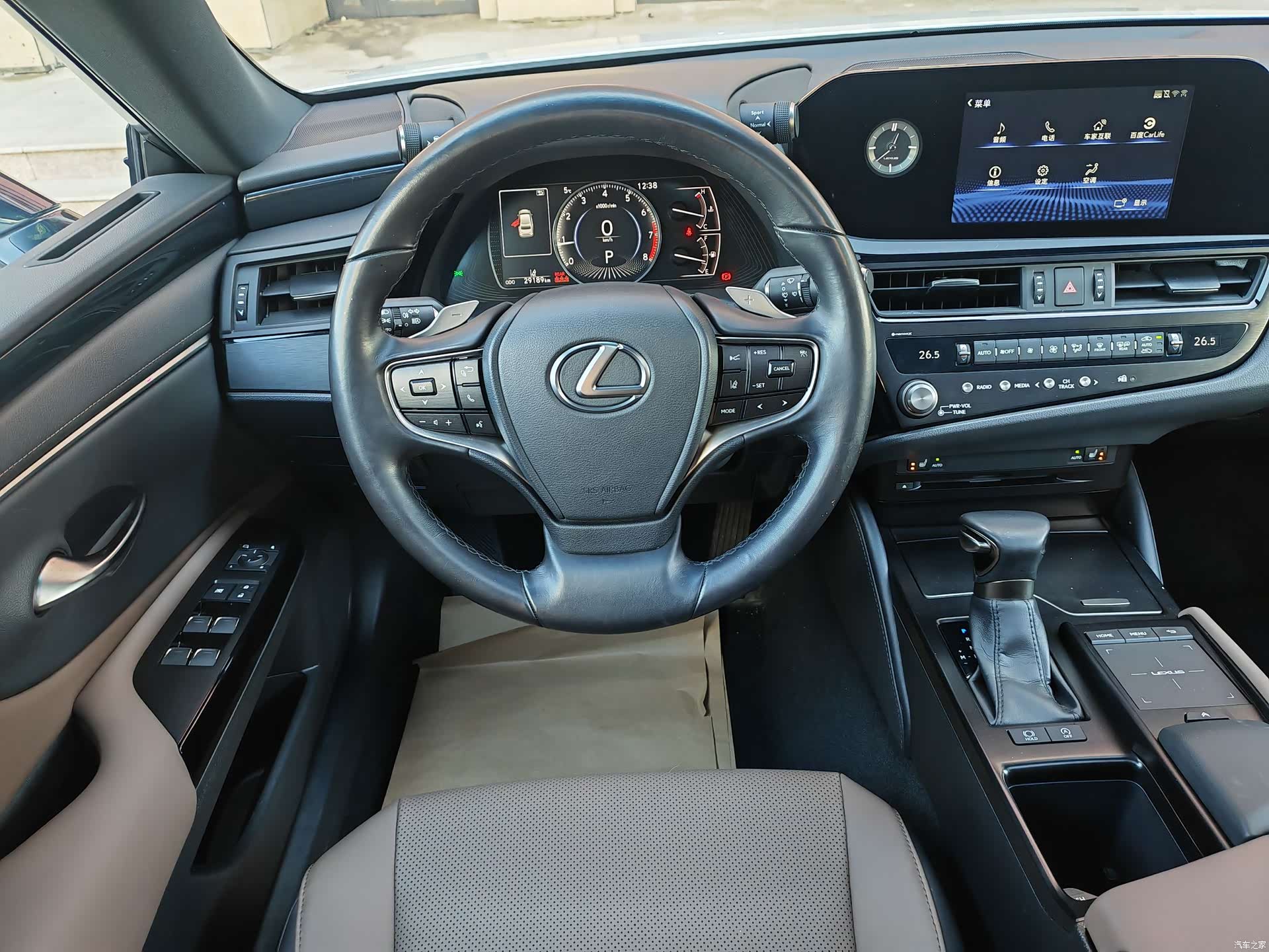 Lexus ES, 2022 11