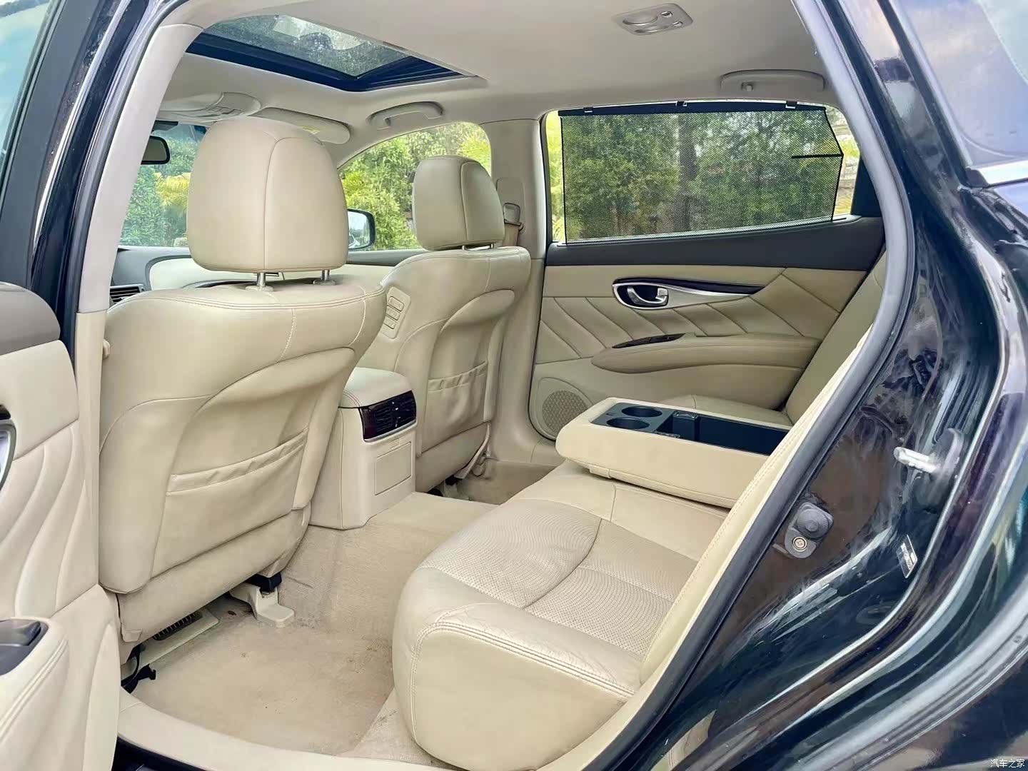Infiniti M25L, 2013 все фото