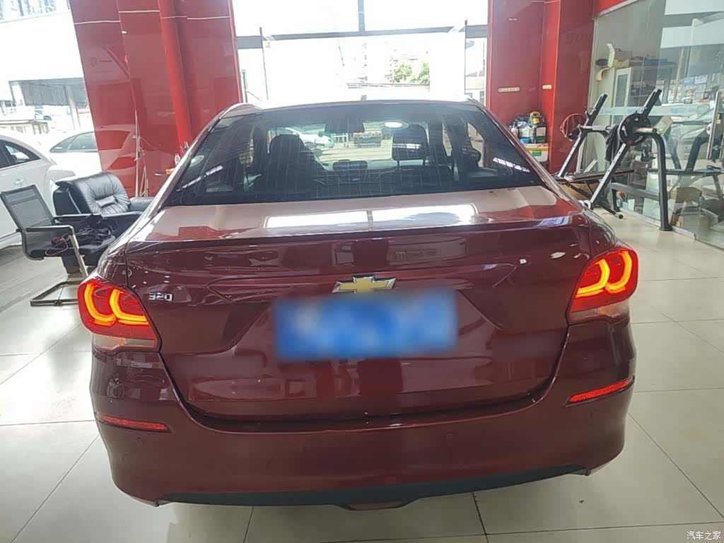 Chevrolet 320, 2018 6