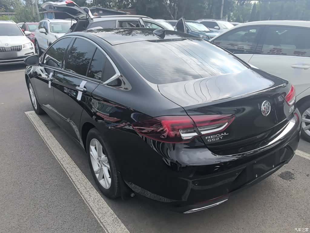 Buick Regal, 2022 все фото