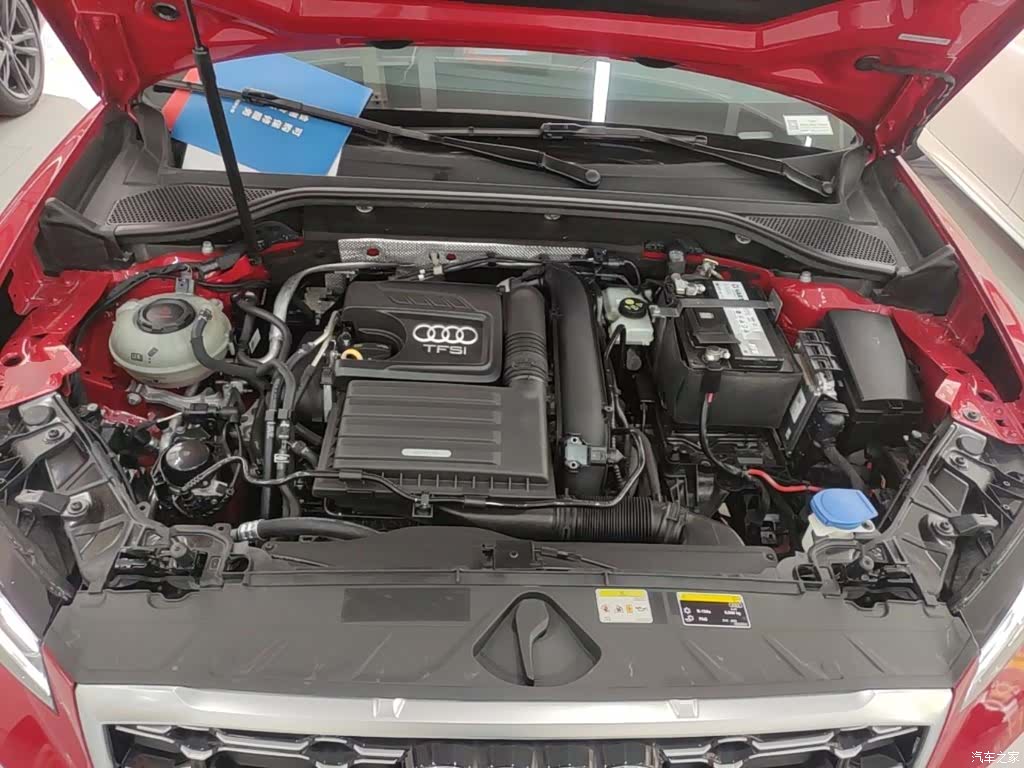 Audi Q2L, 2022 20
