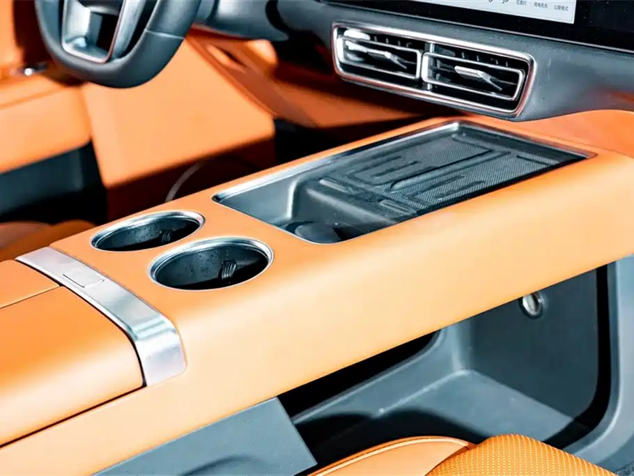 Li Auto Ideal L8