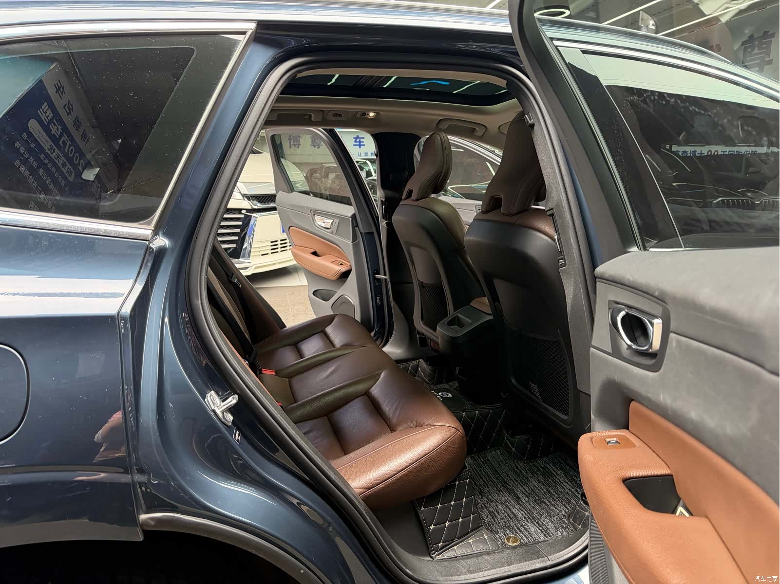 Volvo XC60, 2019 14