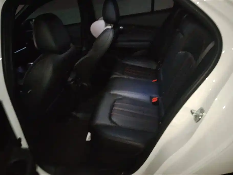 Trumpchi Shadow Leopard