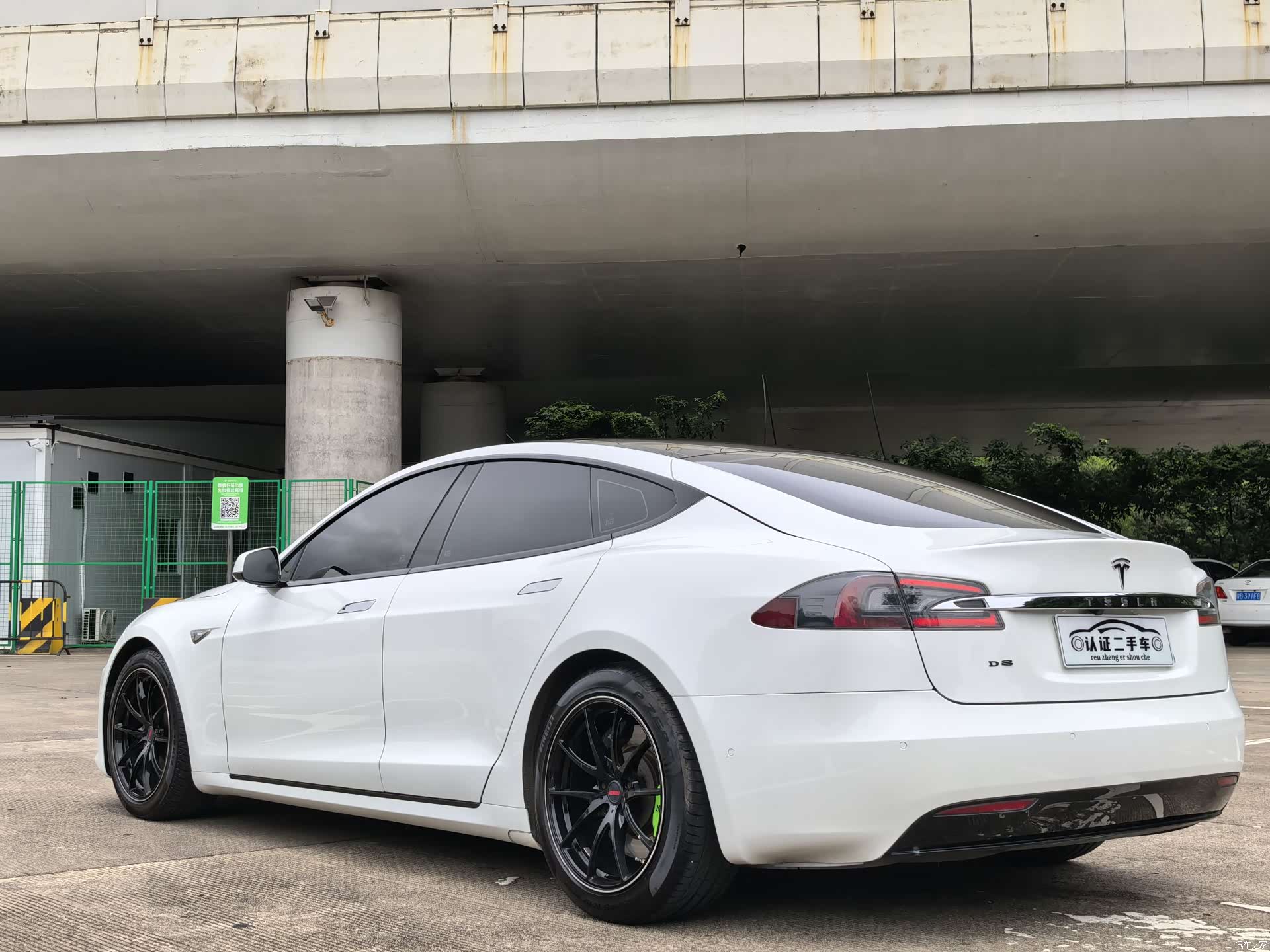 Tesla Model S, 2016 10