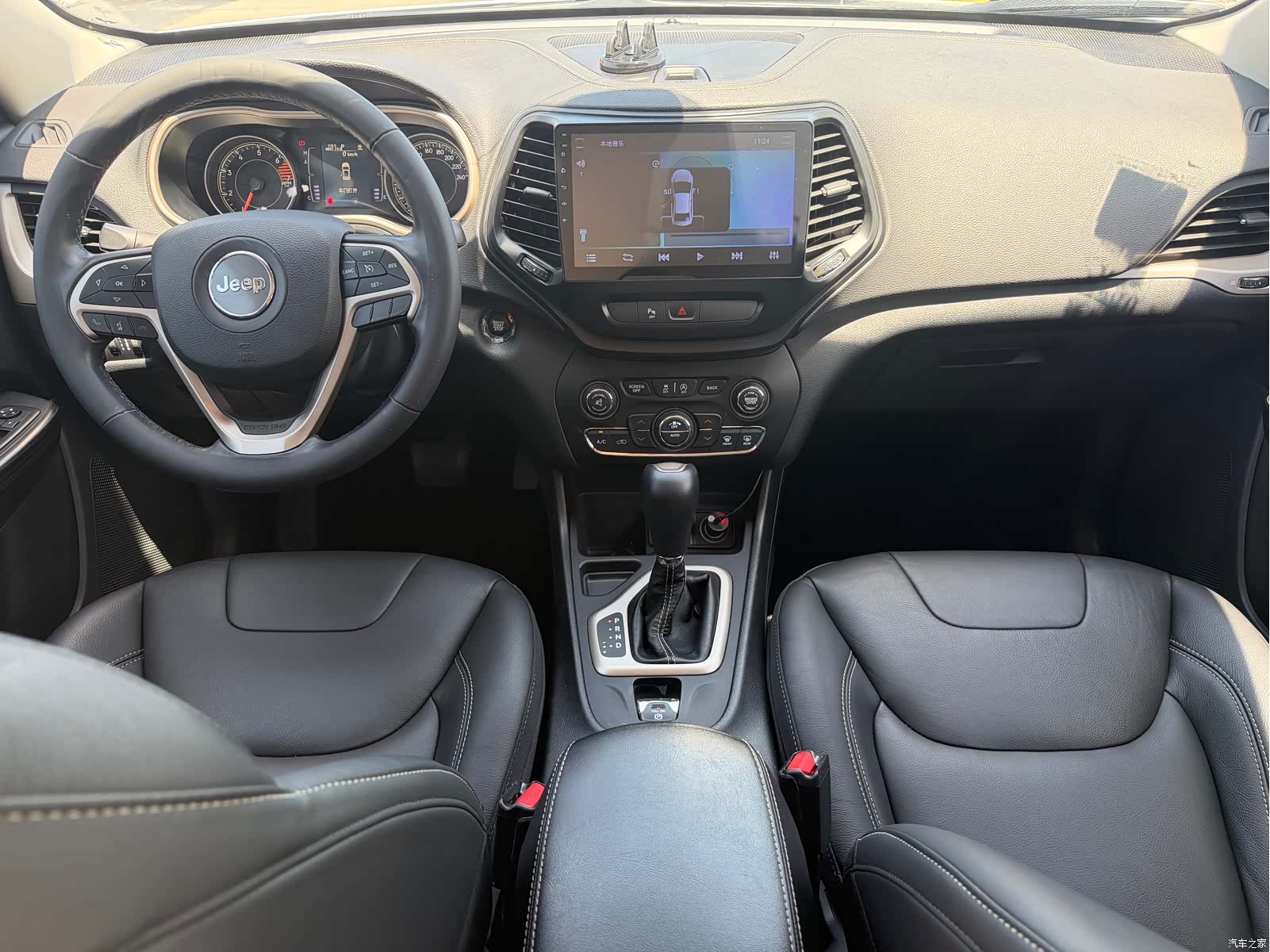 Jeep Cherokee, 2017 12