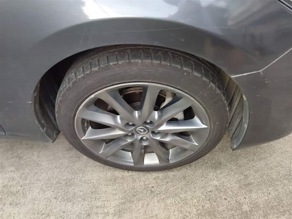 Mazda 3 Angkesaila Mazda 3 Angkesaila