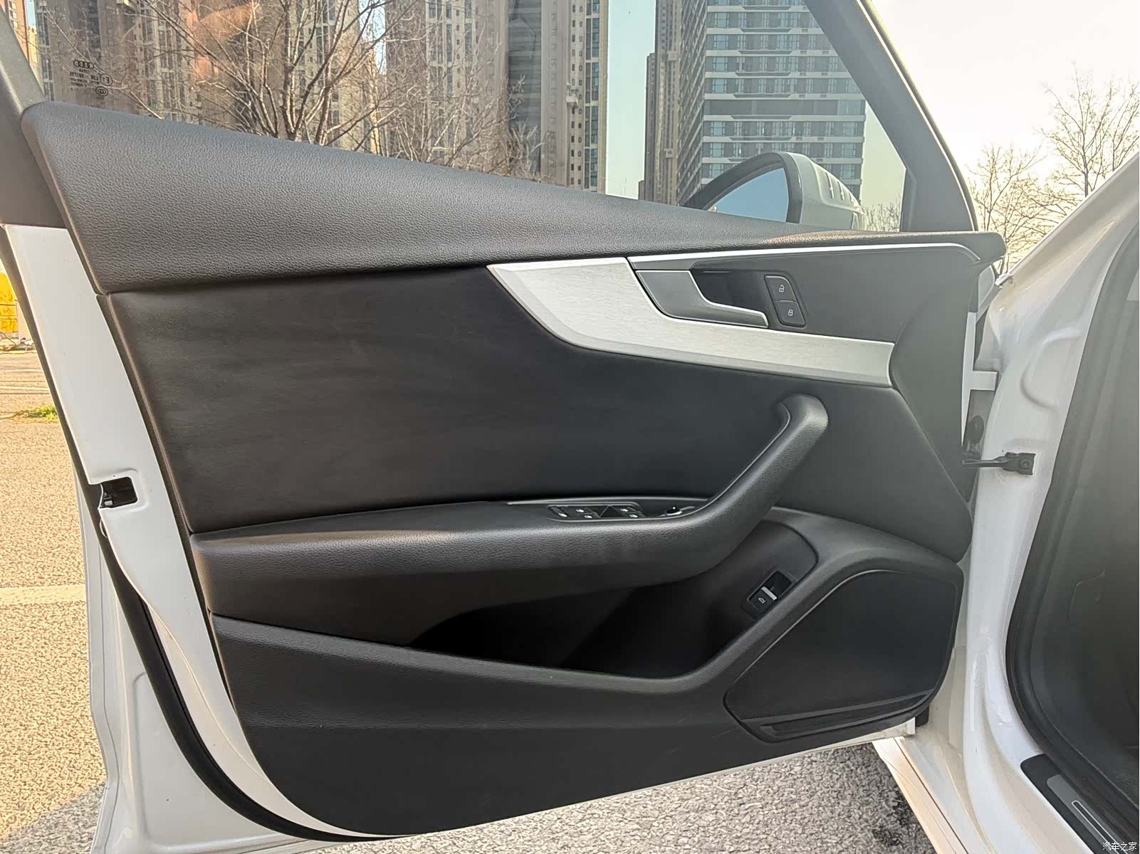 Audi A4L, 2021 9