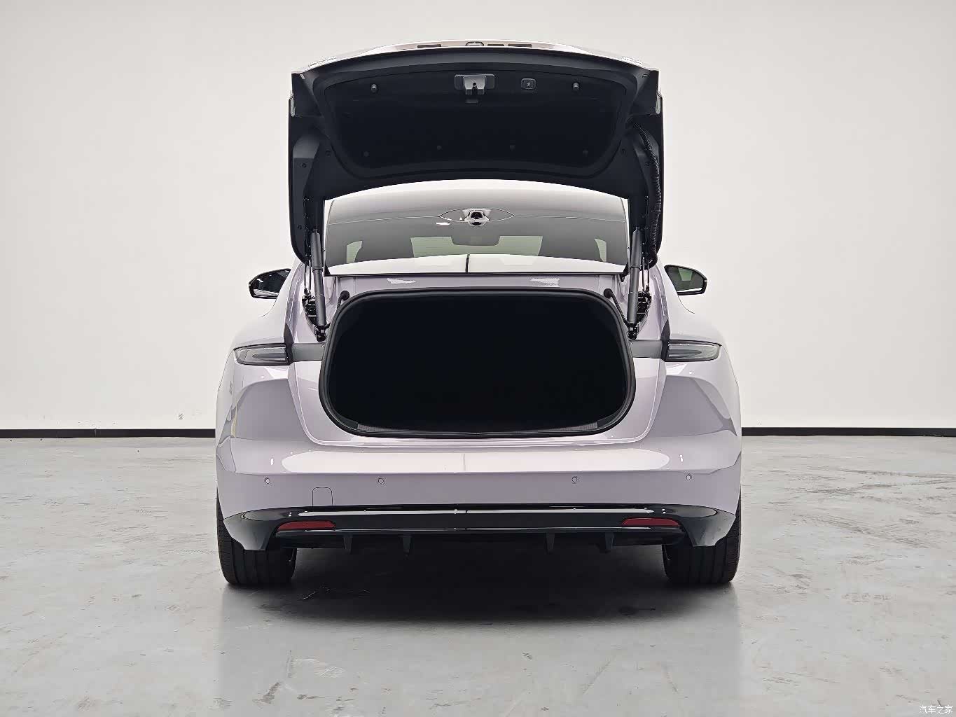 NIO ET5, 2025 19