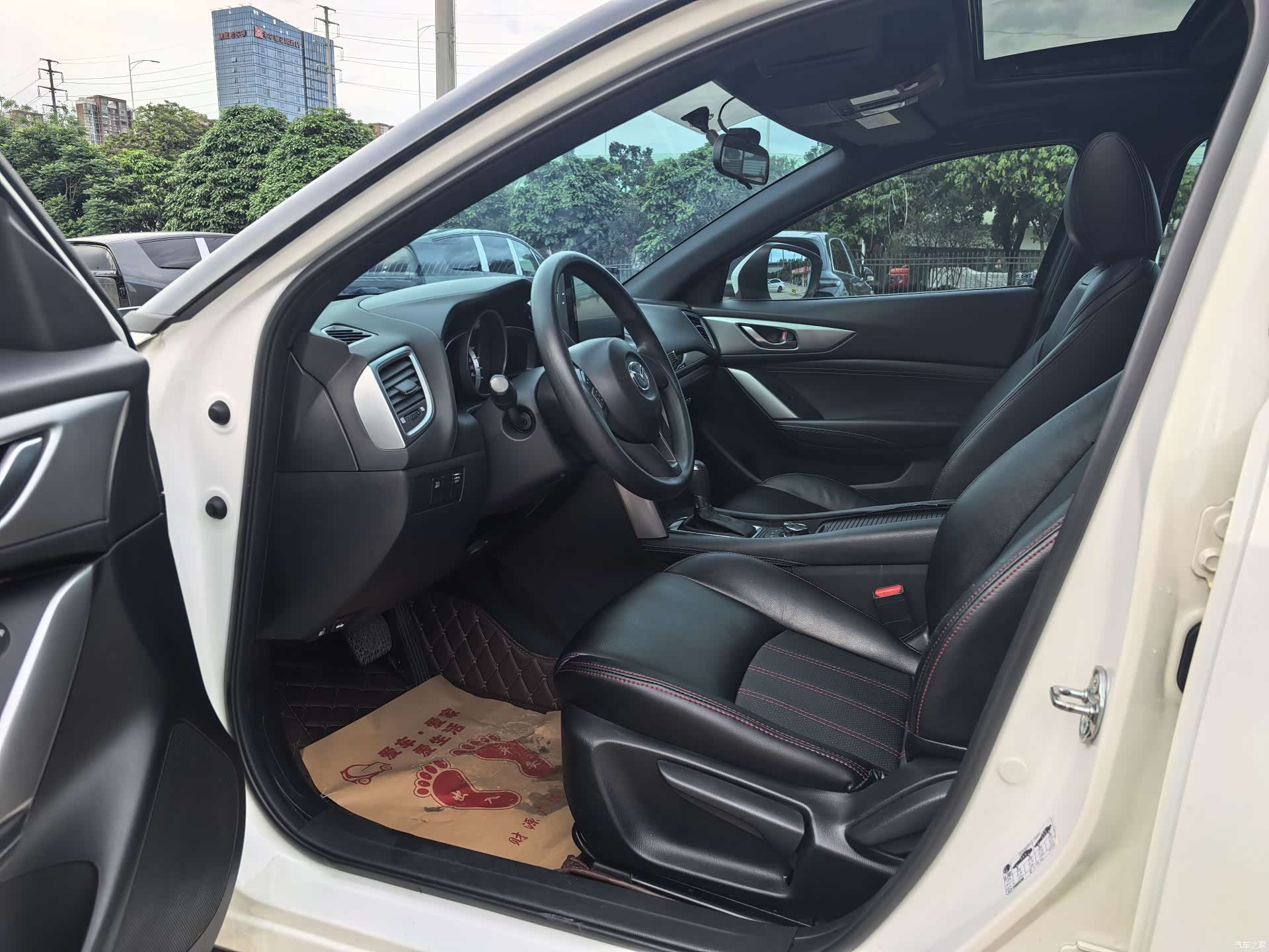 Mazda CX-4, 2017 все фото
