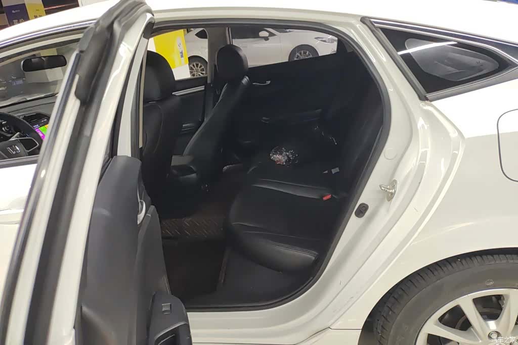 Honda Civic, 2018 11