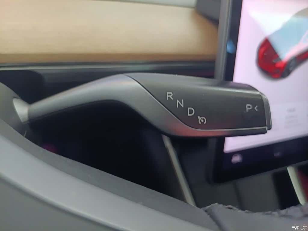 Tesla Model 3, 2020 14