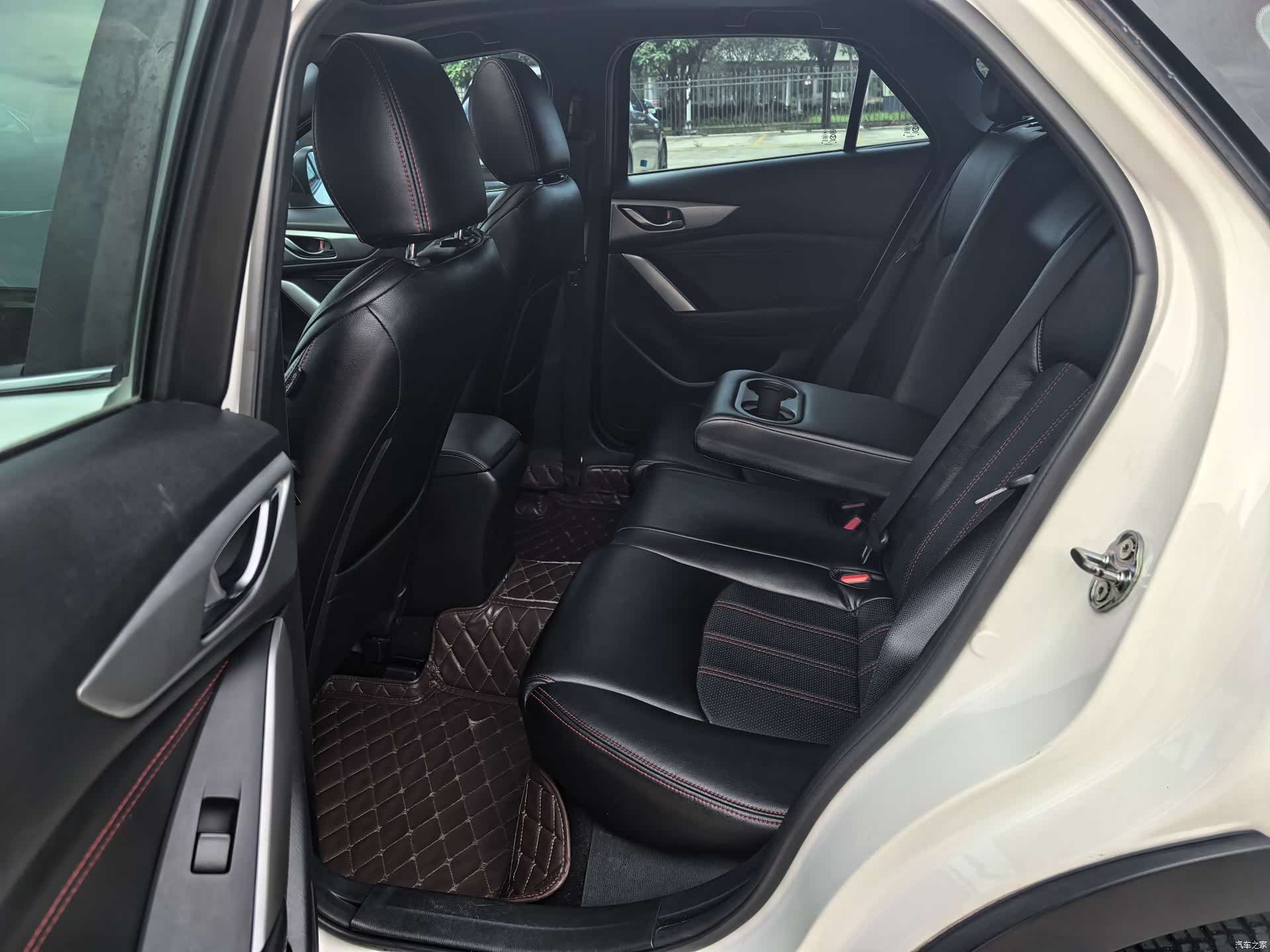 Mazda CX-4, 2017 7