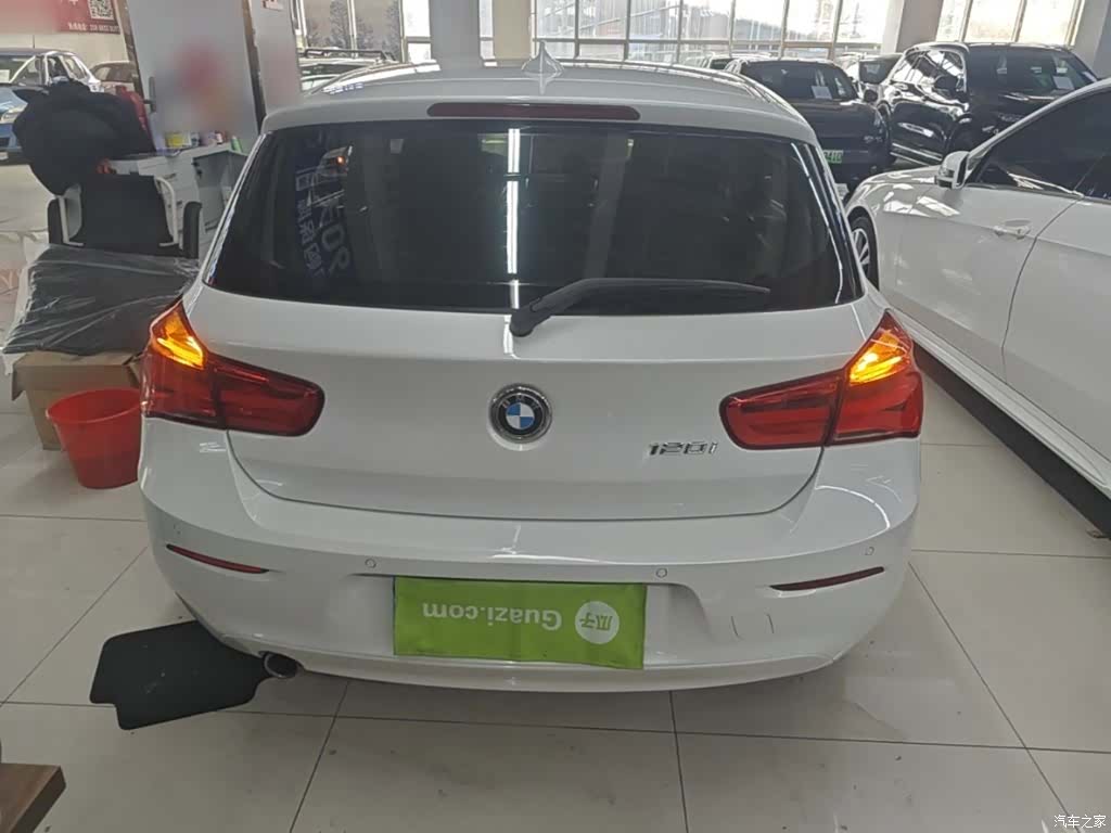 BMW 1 Series, 2016 6