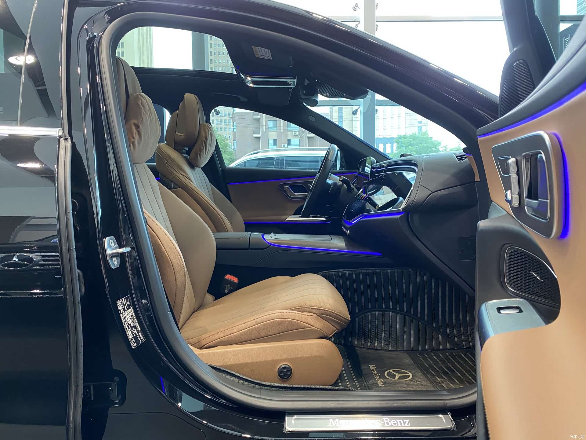 Mercedes-Benz E-Class, 2024 13