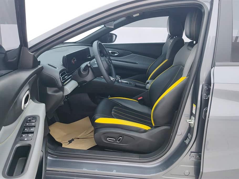 Trumpchi Shadow Leopard