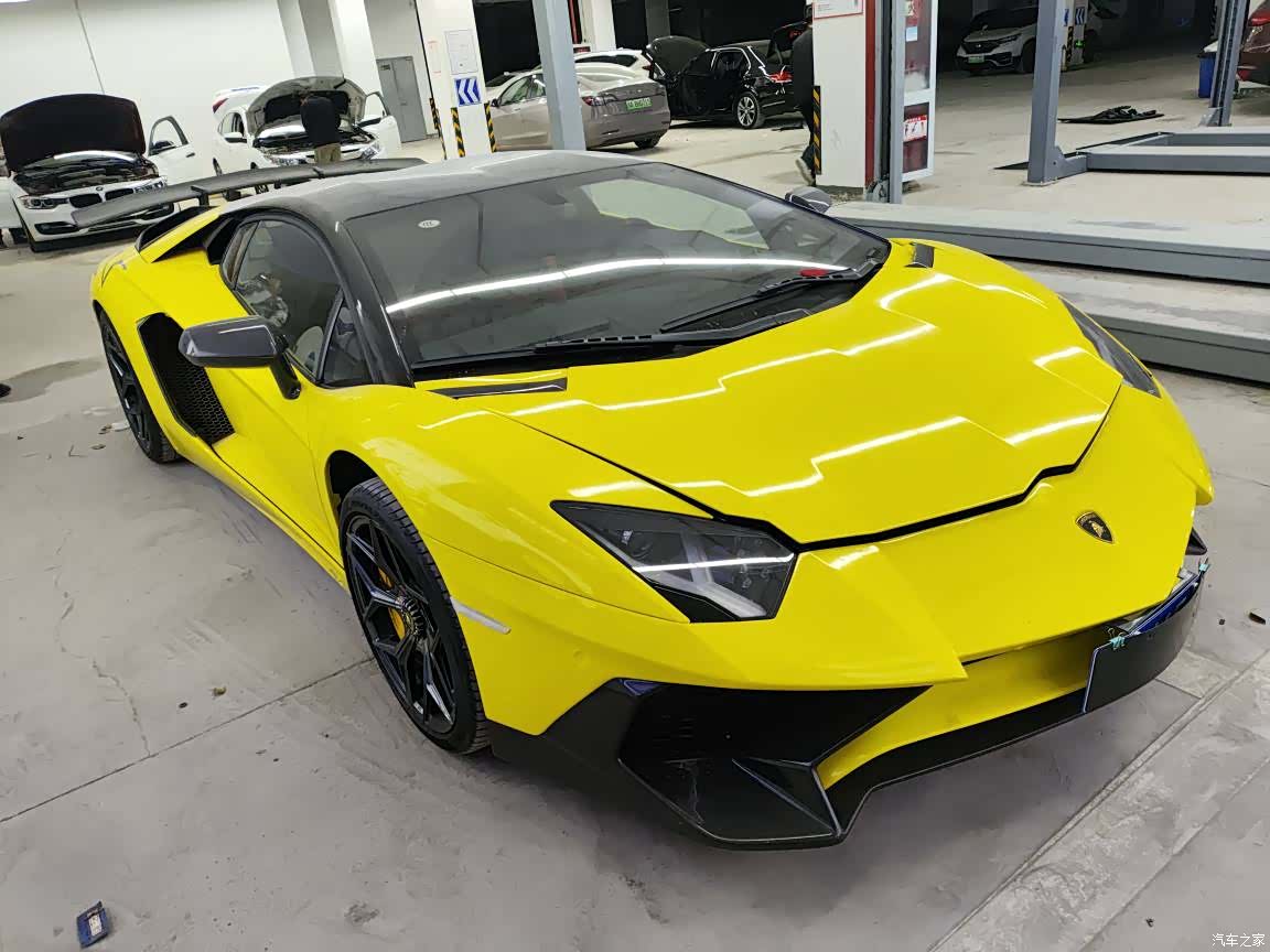 Lamborghini Aventador, 2013 2