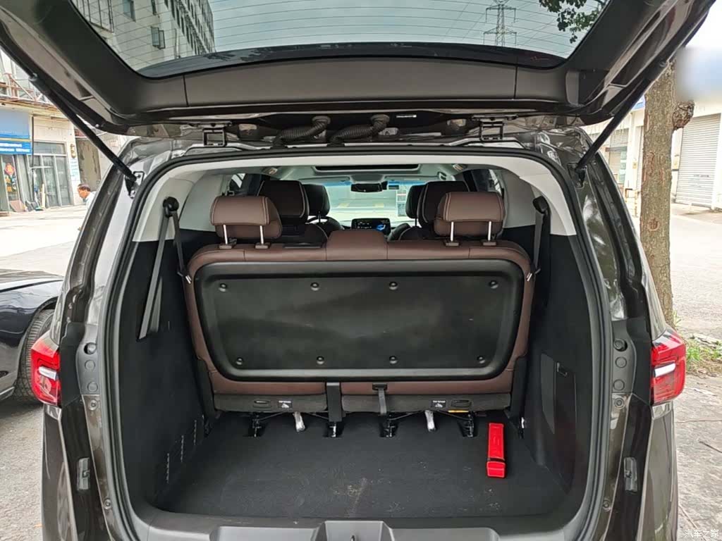 Buick GL8, 2021 15