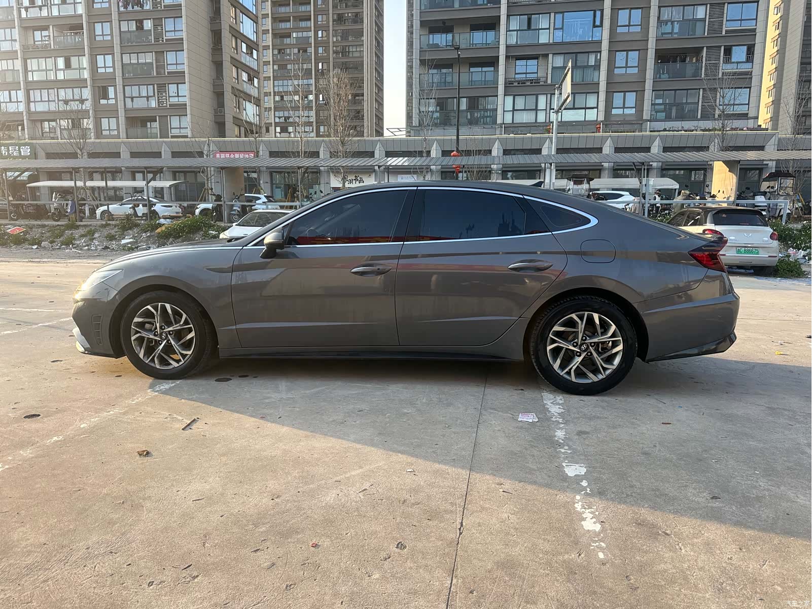 Hyundai Sonata, 2022 4