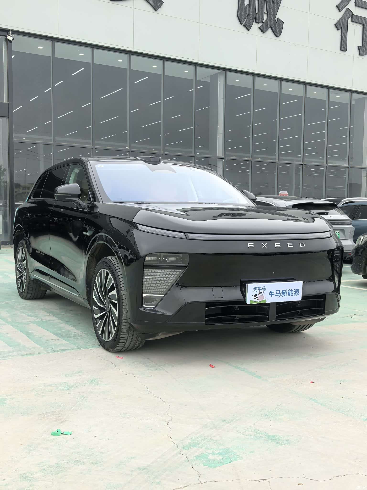 Exeed Yuan, 2024 3