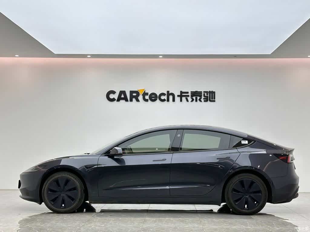 Tesla Model 3, 2024 2