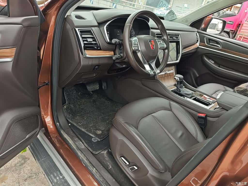 Roewe RX8, 2018 12