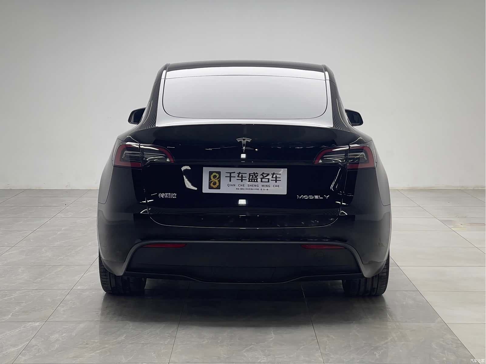 Tesla Model Y, 2023 все фото