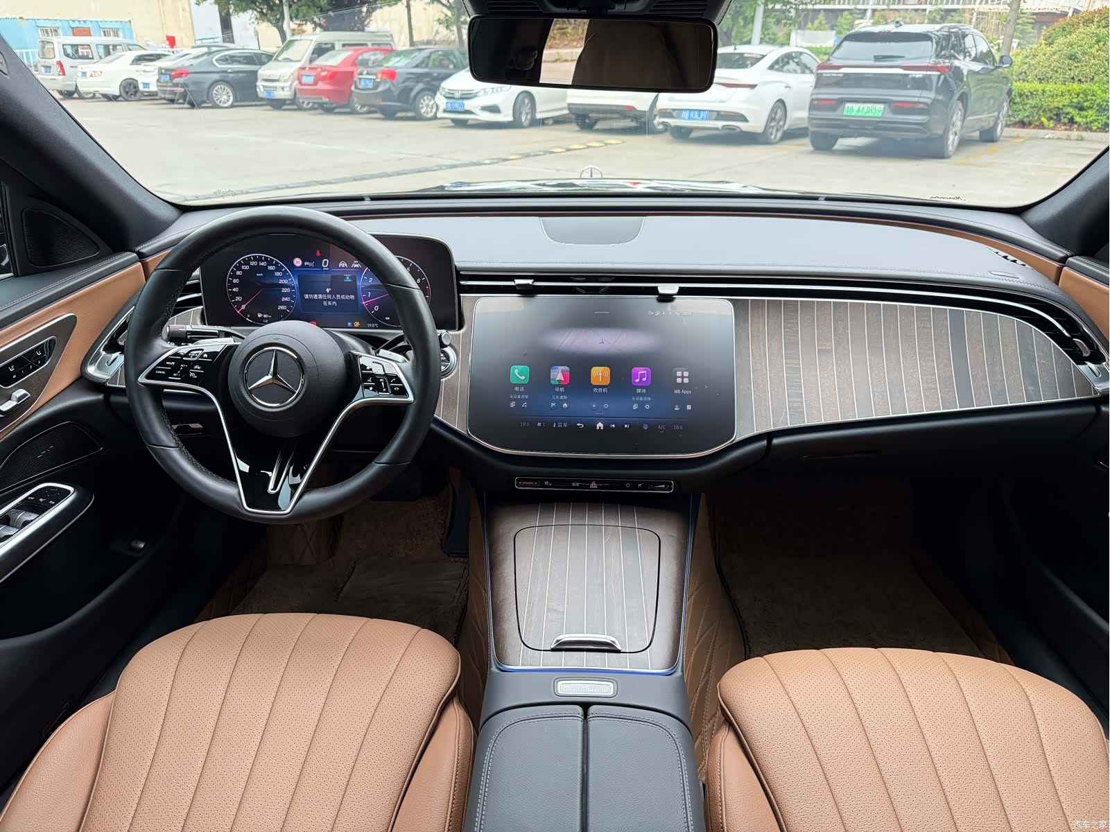 Mercedes-Benz E-Class, 2024 12