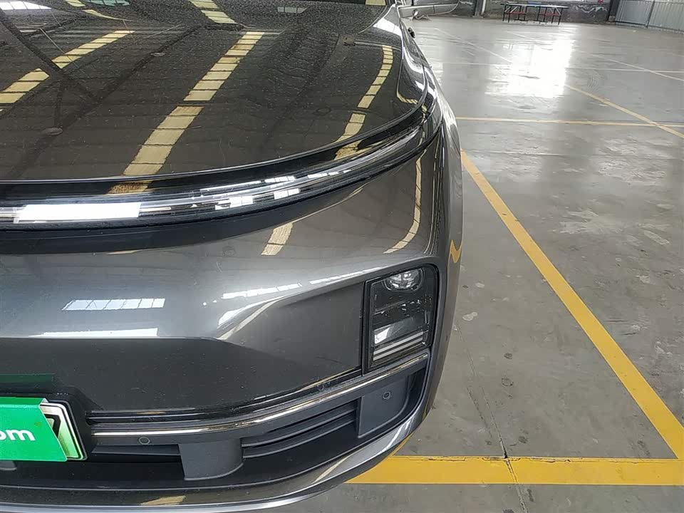 Li Auto Ideal L8