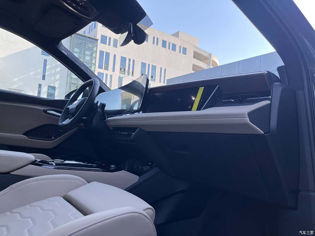 Audi e-tron, 2026 9