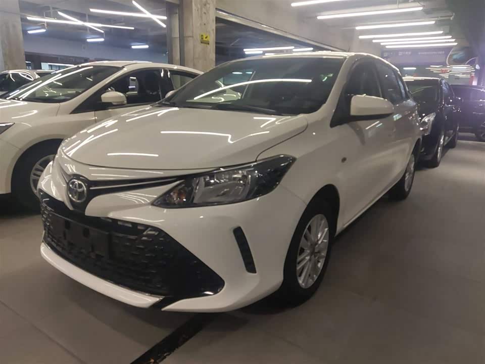 Toyota Vios FS