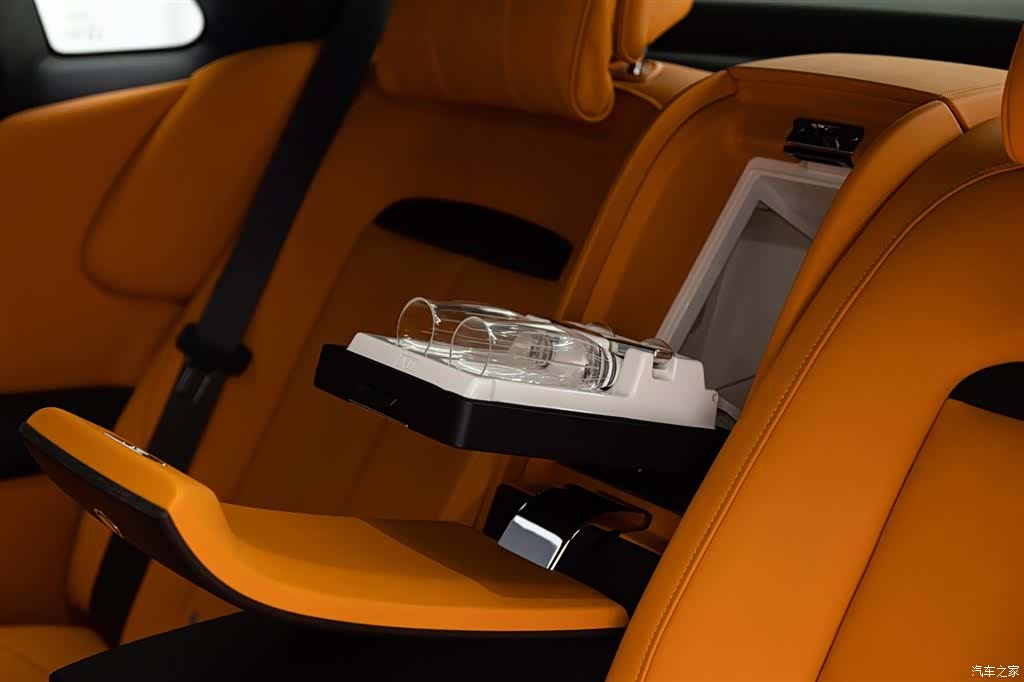 Rolls-Royce Ghost, 2023 18