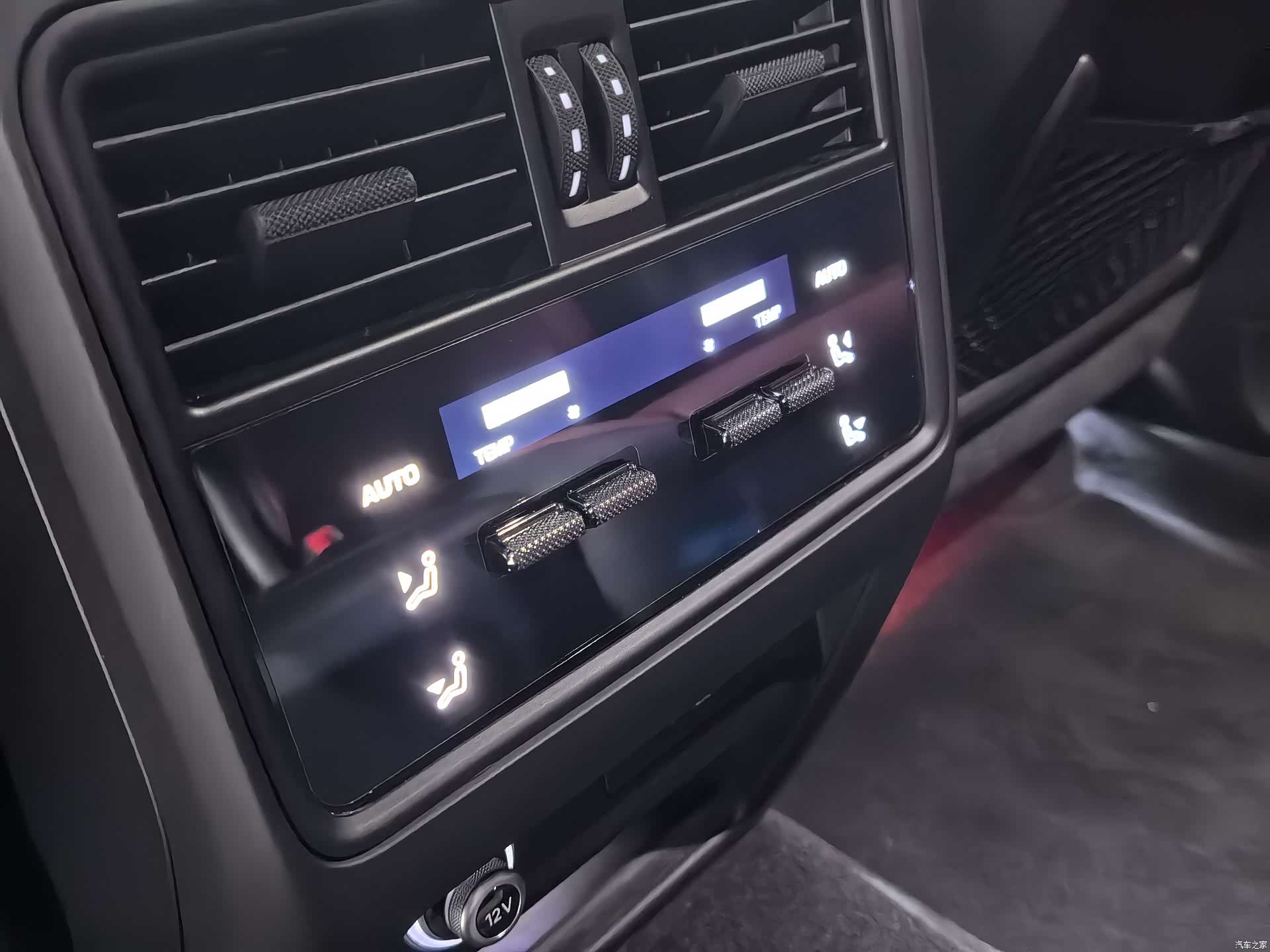 Porsche Cayenne, 2025 20