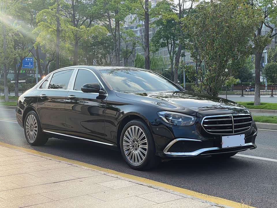 Mercedes-Benz E-class Mercedes-Benz E-class