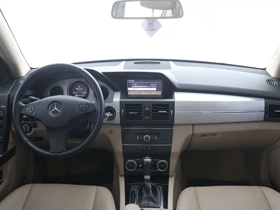 Mercedes-Benz GLK grade