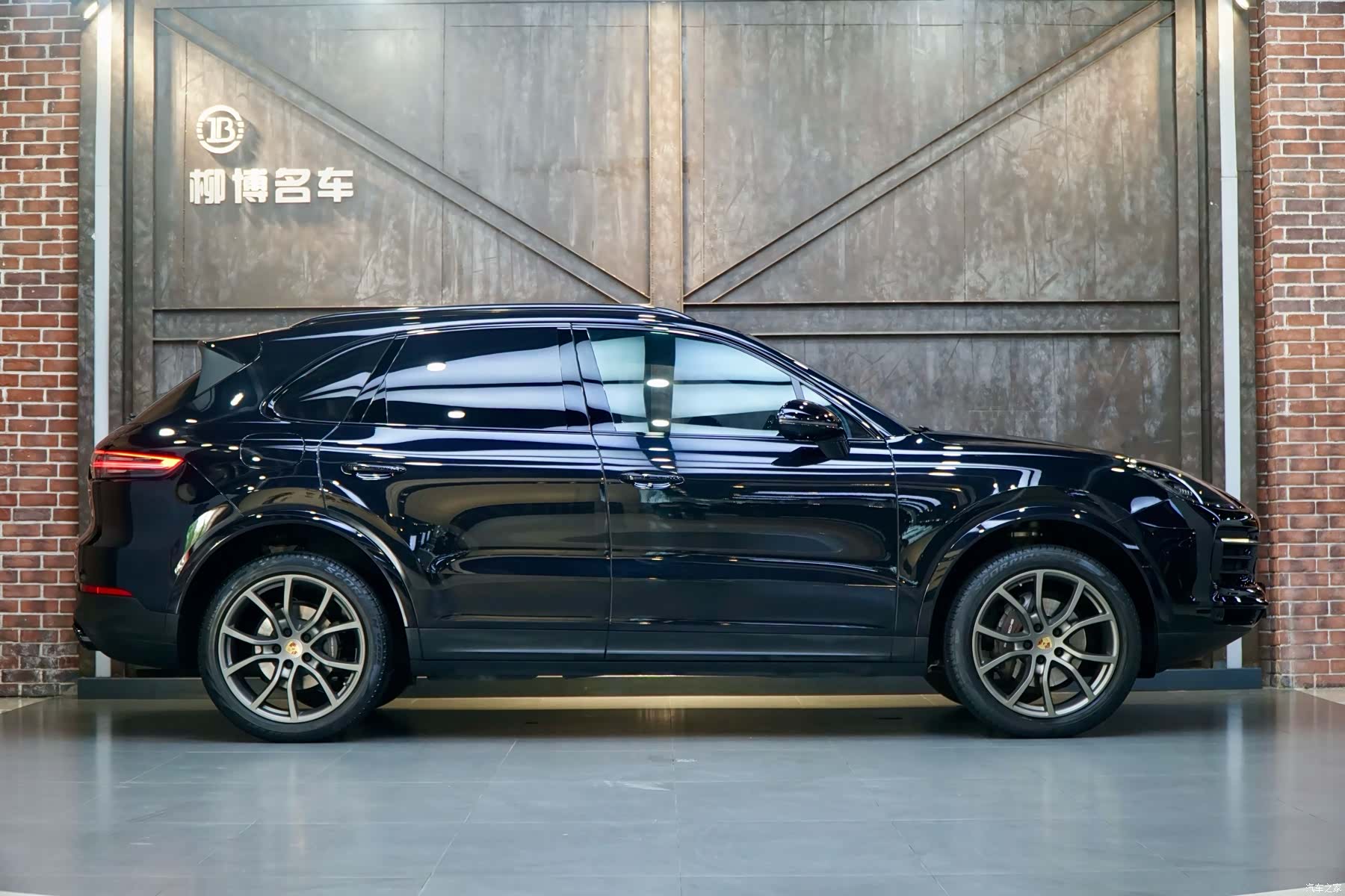Porsche Cayenne, 2022 3