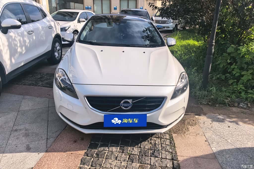 Volvo V40, 2015 2
