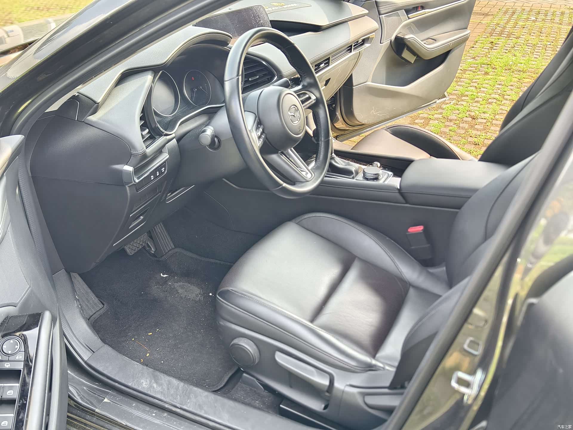 Mazda Mazda3, 2020 10