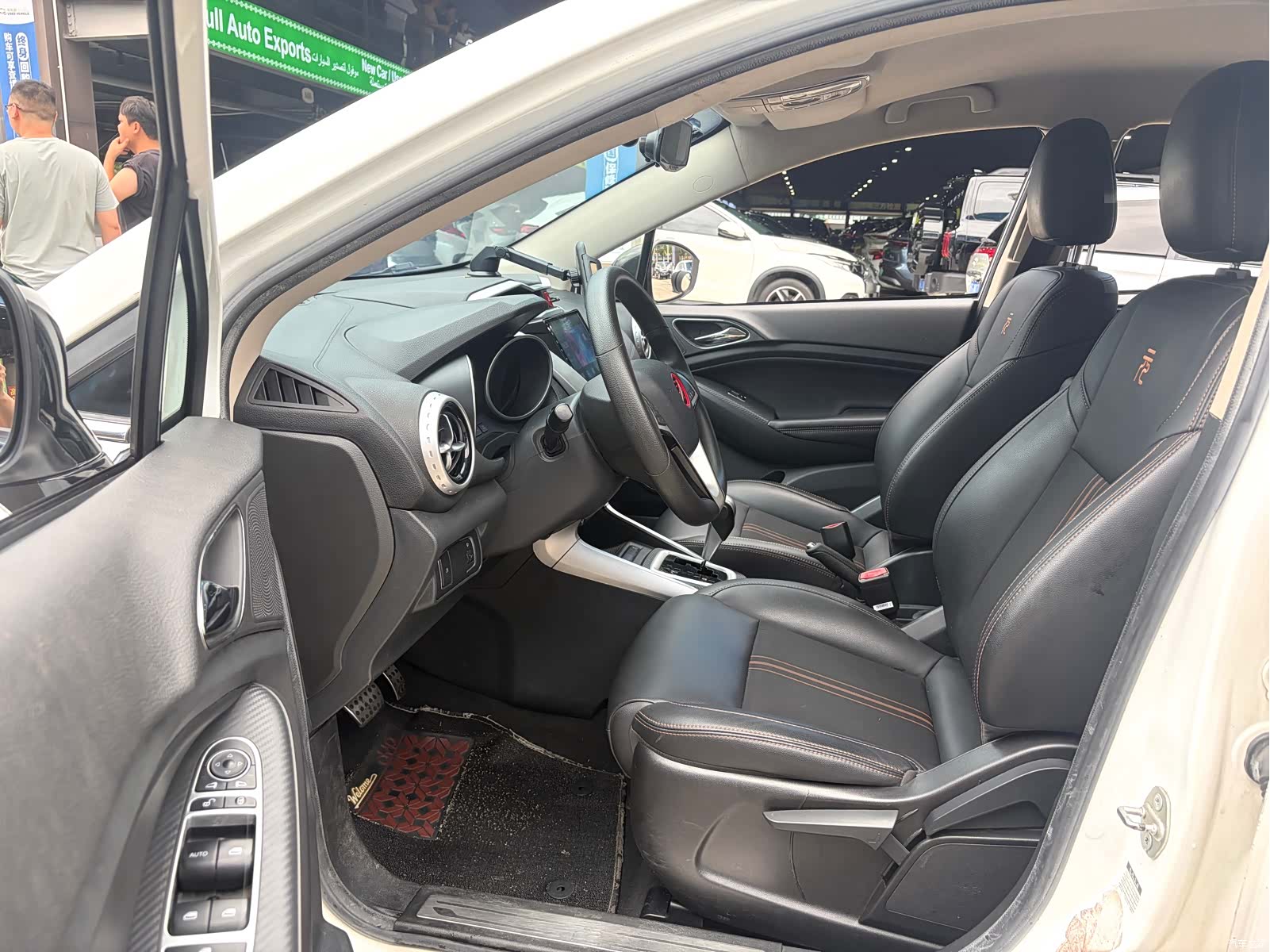 BYD Yuan, 2017 10