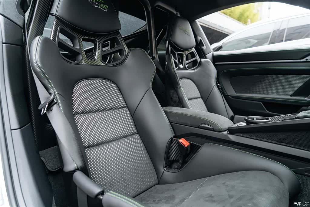 Porsche 911, 1900 15