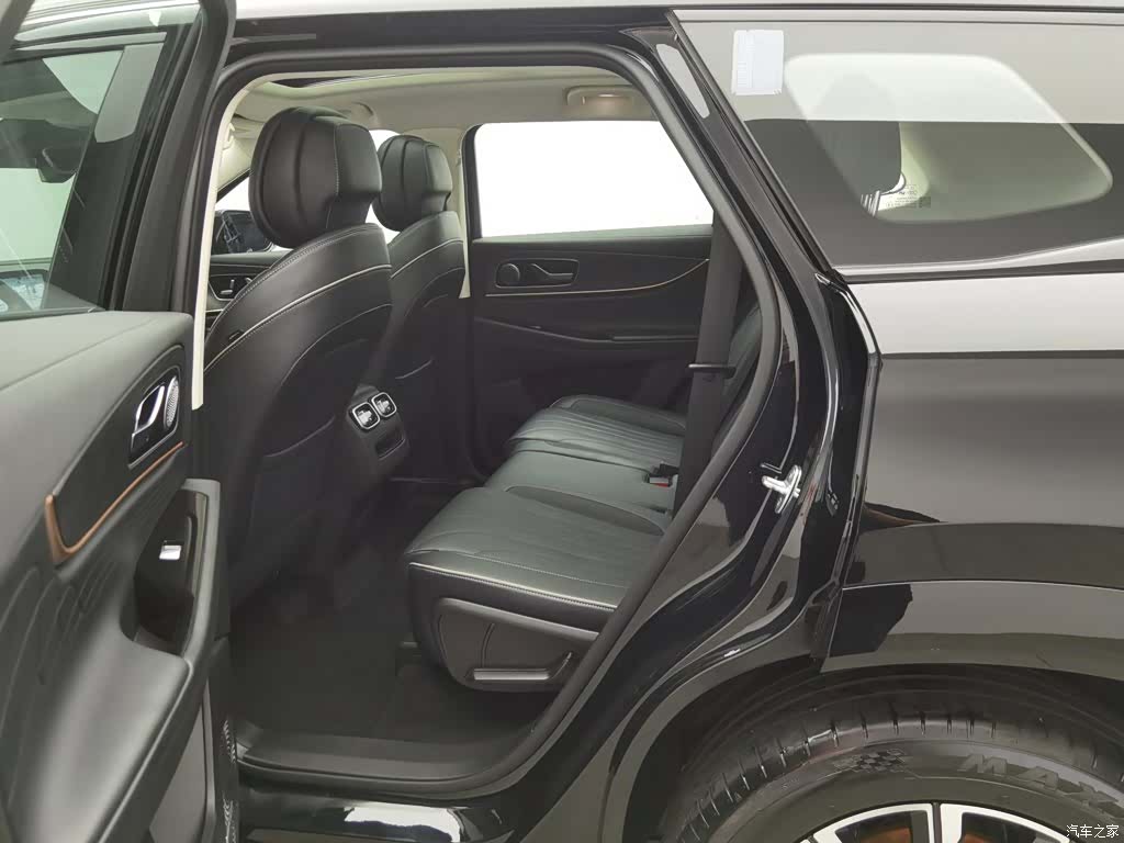 Chery Tiggo 9, 2024 15