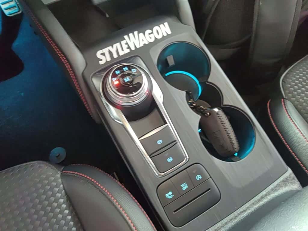 Ford Focus, 2022 14