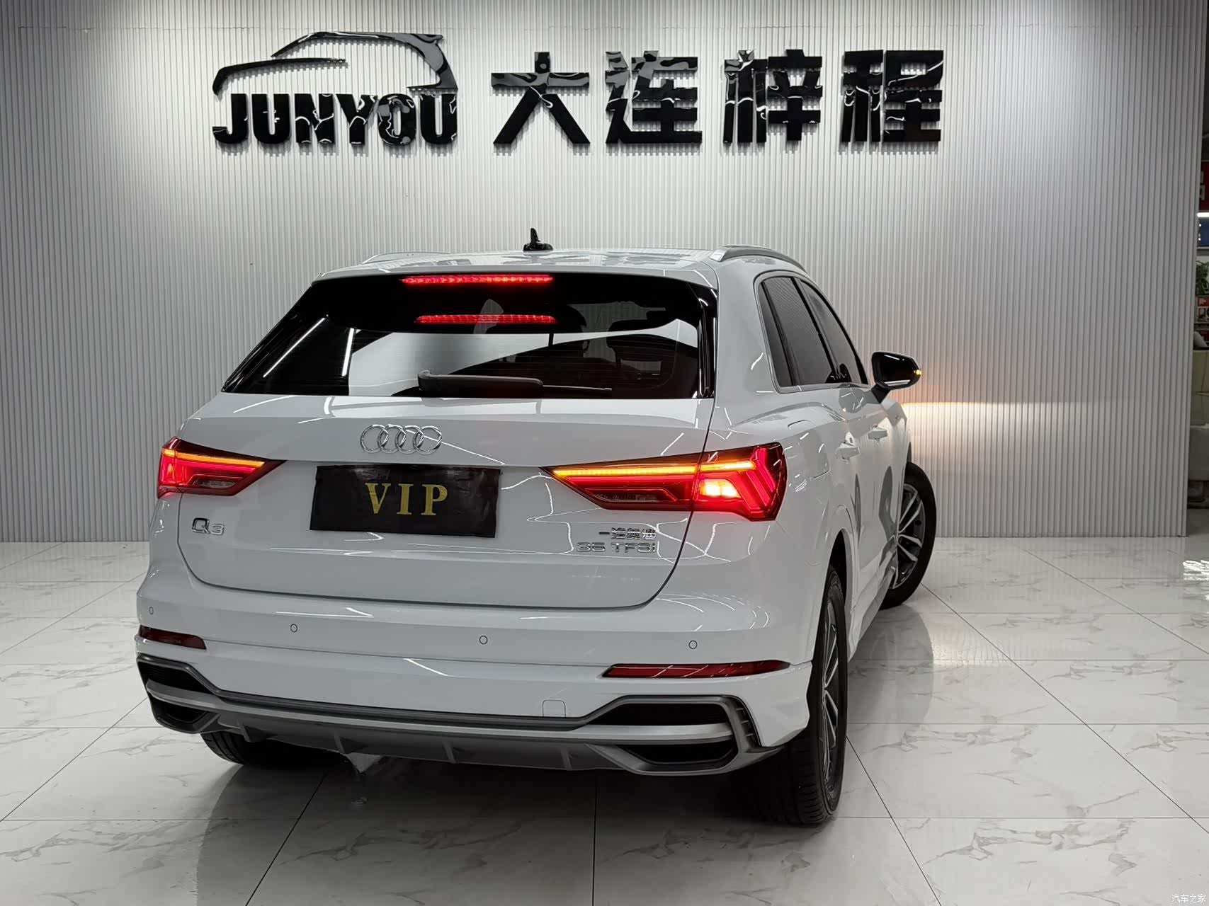 Audi Q3, 2022 6