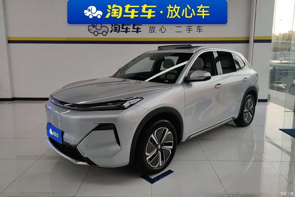 Geely 7, 2025 1