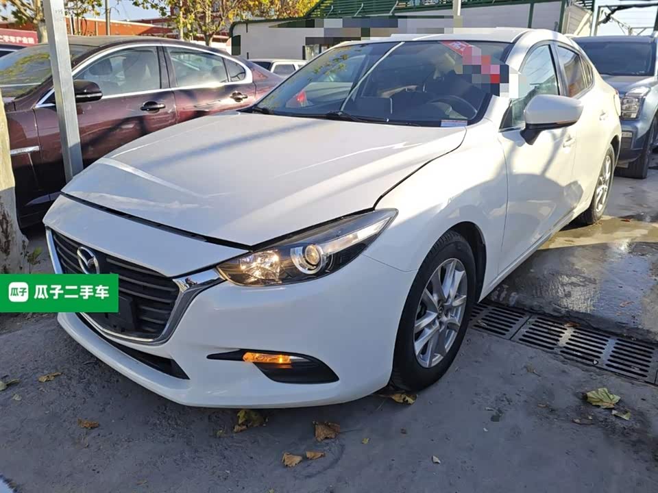 Mazda 3 Angkesaila
