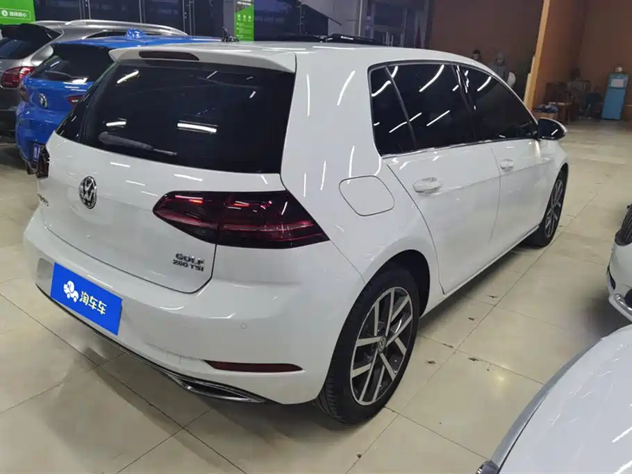 Volkswagen golf