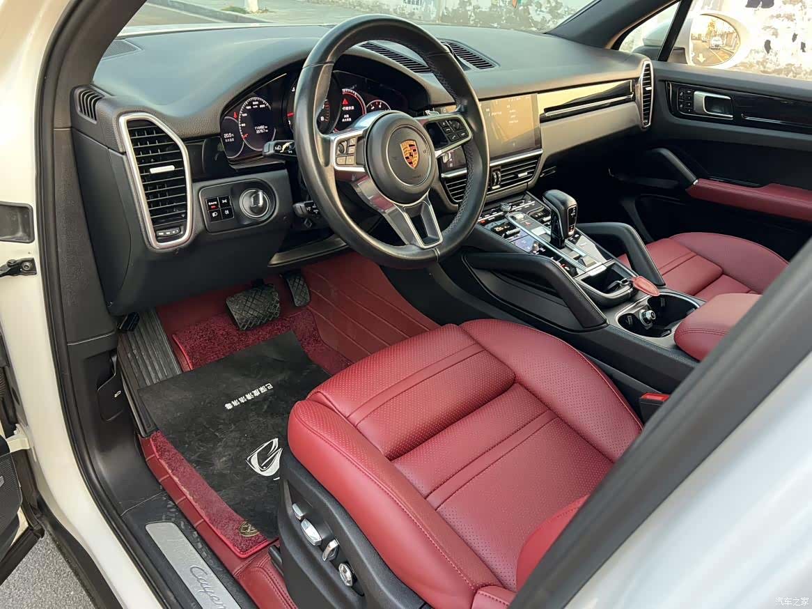 Porsche Cayenne, 2019 все фото