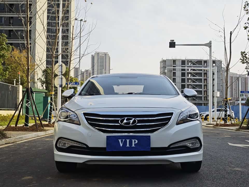 Hyundai Name picture