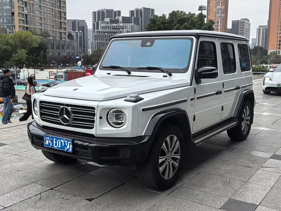 Mercedes-Benz G-class