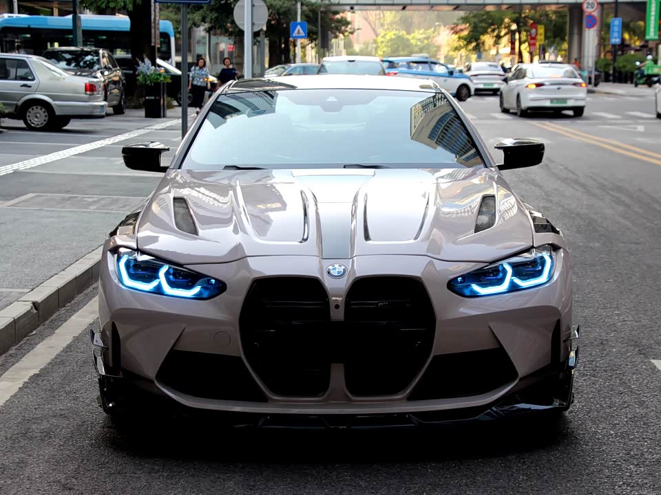 BMW M4